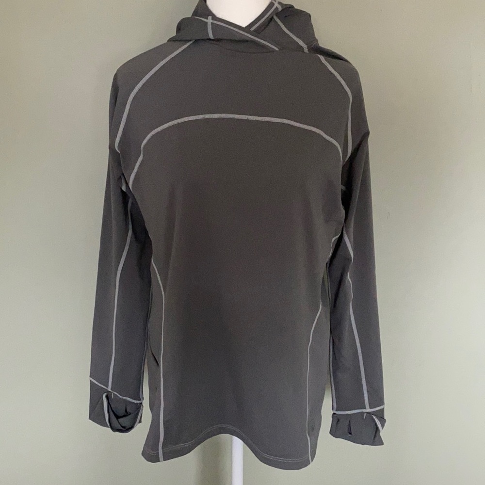 REI Pullover hoodie